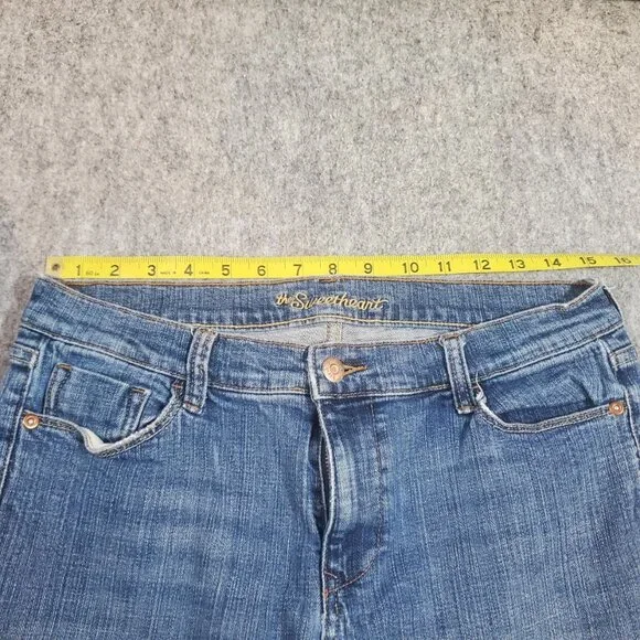 Vintage Y2K Old Navy "The Sweetheart" Curvy Boot Cut Jeans Size 8 Regular - Picture 4 of 5